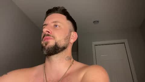 m_stephen online show from August 9, 12:33 am