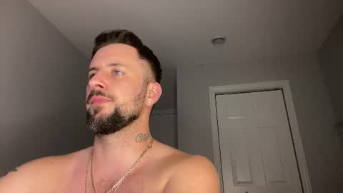 m_stephen online show from August 9, 5:19 am