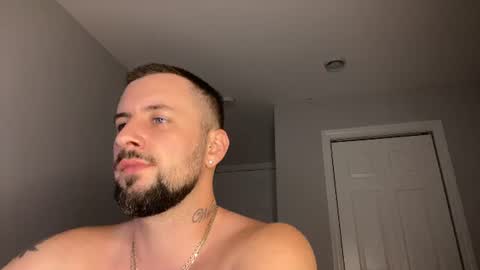 m_stephen online show from August 15, 11:19 pm