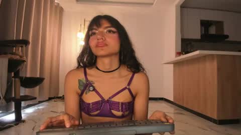 mabel candy online show from July 25, 4:22 pm