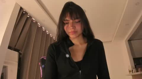 mabel candy online show from August 10, 4:19 pm