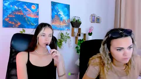 Your lovely Mabel online show from August 7, 10:59 am