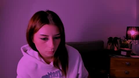 Mabel online show from September 3, 7:28 pm
