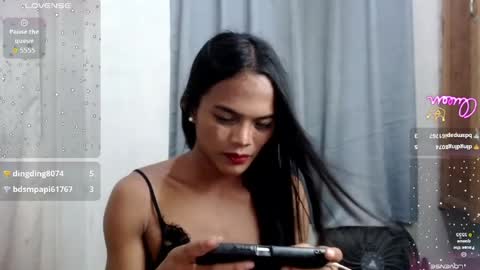 Divina online show from August 5, 7:01 pm
