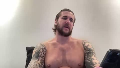 mac_drew online show from September 1, 4:13 am