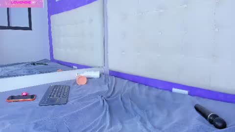 macarena_05_ online show from August 8, 5:29 am