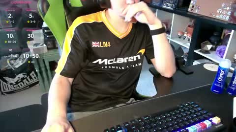 macgargan69 online show from April 20, 4:51 pm