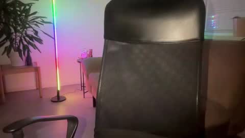 machine_15_ online show from July 21, 11:40 pm