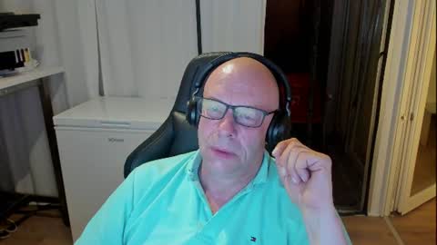 Andy online show from July 25, 2:37 am