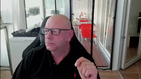 Andy online show from July 28, 5:02 am