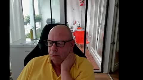 Andy online show from August 1, 6:52 am