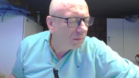 Andy online show from August 1, 7:09 pm