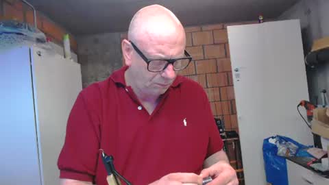 Andy online show from August 12, 7:49 pm