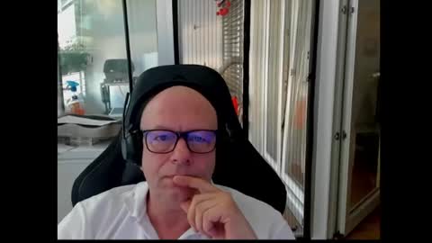 Andy online show from August 14, 5:11 am