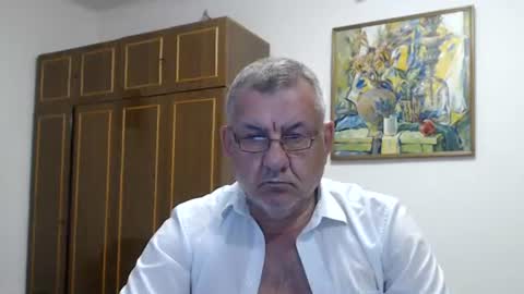 Macho online show from July 26, 6:24 pm