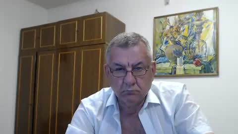 Macho online show from July 29, 6:15 pm