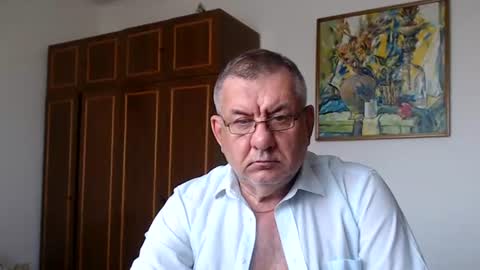 Macho online show from August 1, 7:25 am