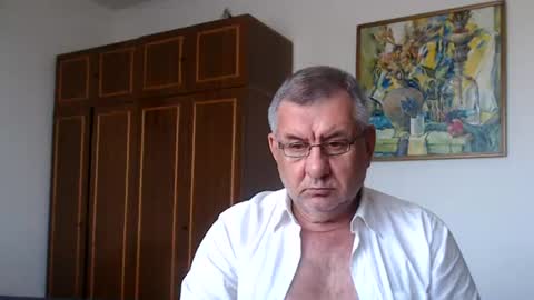 Macho online show from August 15, 2:54 pm