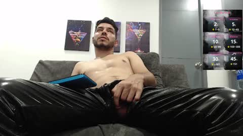 instagram mackdanielsx online show from July 31, 1:01 am