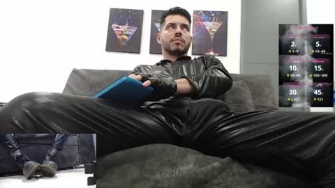 instagram mackdanielsx online show from August 5, 9:46 pm