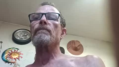 mackdog1369 online show from July 3, 11:12 am