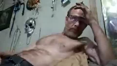 mackdog1369 online show from July 10, 8:42 am