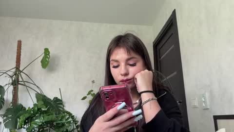 Kristy online show from August 8, 8:47 am