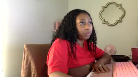 madam_glam online show from August 12, 6:43 pm
