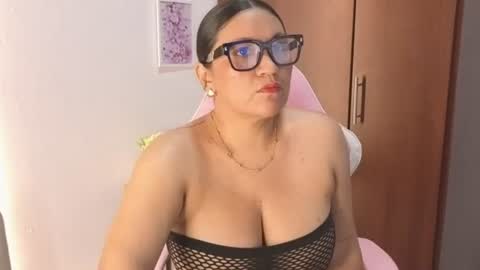 Madam Rose online show from August 4, 3:58 am