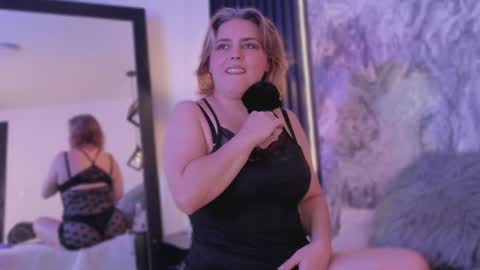 Madame Boss online show from April 27, 6:13 pm