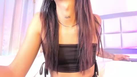 Maddie Ray online show from August 9, 4:02 am