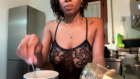 maddieroseee online show from May 10, 11:07 pm