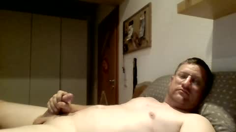 maddin8891 online show from June 14, 8:39 pm