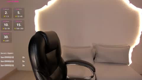 Maddison online show from August 5, 10:52 pm