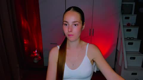 maddy_gate online show from August 5, 5:55 pm