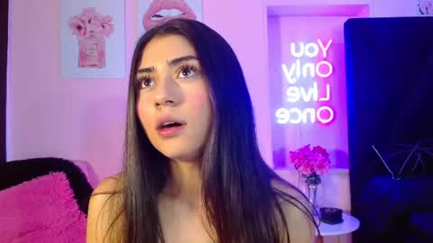 maddy_kind online show from August 11, 10:01 pm