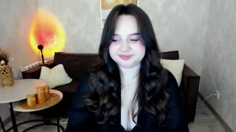 Maddy online show from July 4, 2:03 am