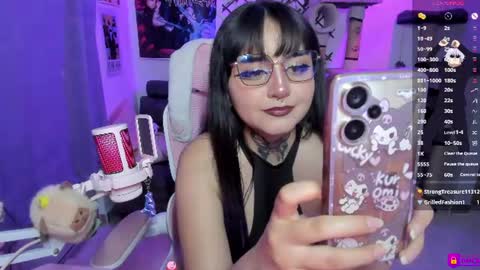 Maddy Foox online show from August 2, 12:39 am