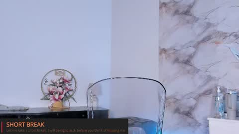 Maddyluxe online show from August 14, 6:44 pm