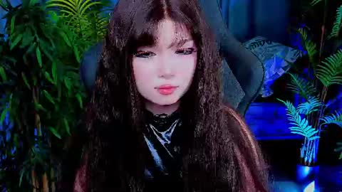 Maddy online show from August 17, 1:49 pm