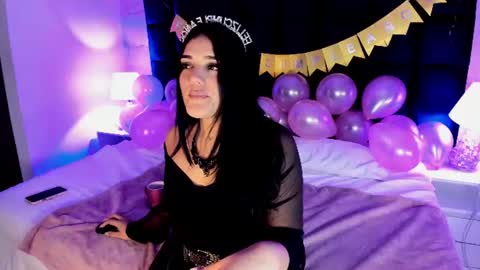 Maddy online show from August 15, 11:47 am