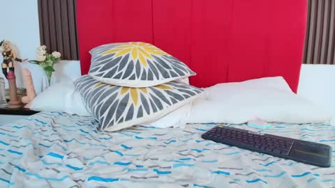 maddysonmiller_ online show from August 7, 2:17 pm