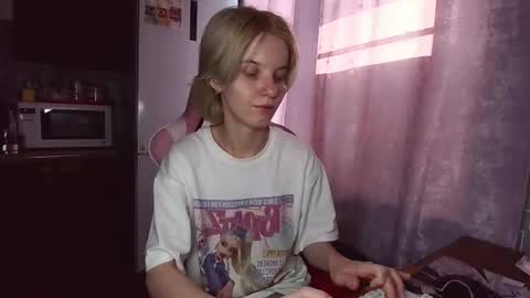 madelaines online show from July 15, 12:50 pm