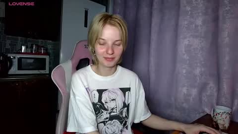 madelaines online show from July 30, 11:00 pm
