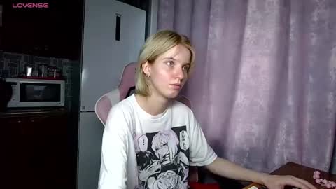 madelaines online show from July 31, 12:55 pm