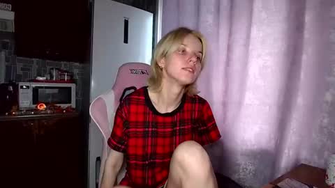 madelaines online show from August 5, 2:53 am