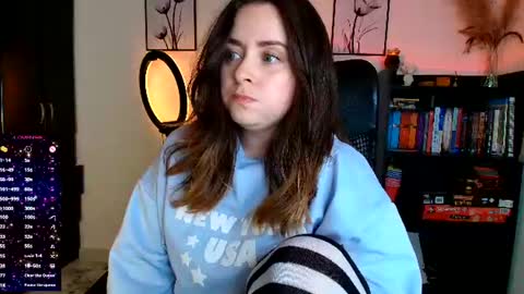 madelamee online show from July 27, 11:43 pm