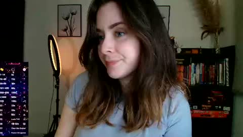 madelamee online show from July 30, 11:44 pm