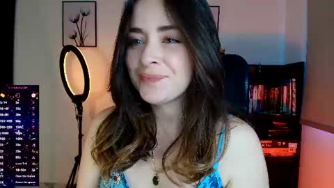 madelamee online show from August 8, 10:54 pm