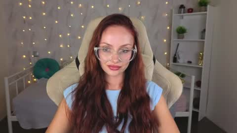 Madeline online show from August 14, 9:46 am